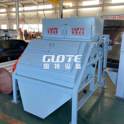Compacto 2-15T/H Permanente Dry Overband Conveyor separador magnético para produtos pequenos