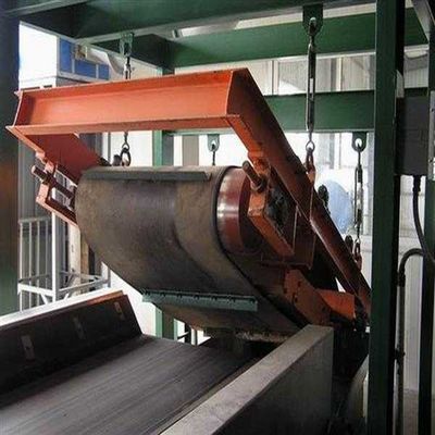 Separador magnético de auto descarga por correia para remoção de ferro do material do transportador