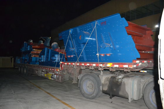 Exibição vibratória confiável de areia fina para triturador Dimensão de areia L*W*H 4800 KG
