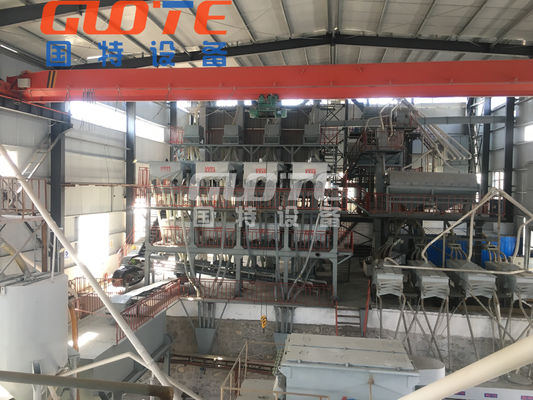 Máquina móvel de fabricação de areia de calcário de 300 toneladas por hora Triturador de pedra VSI com peso de 8000 kg