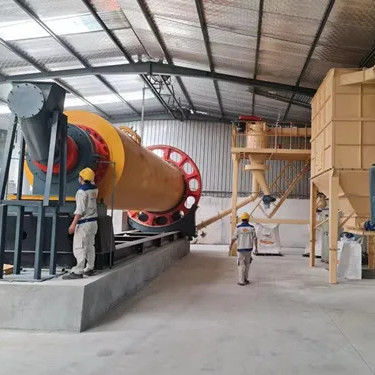 Máquina de moagem a seco de areia de quartzo, moagem a esferas, com classificador de ar e comando PLC